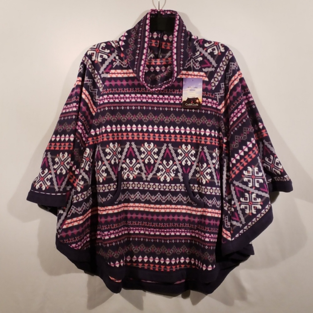Cuddl Duds pink and purple poncho size medium